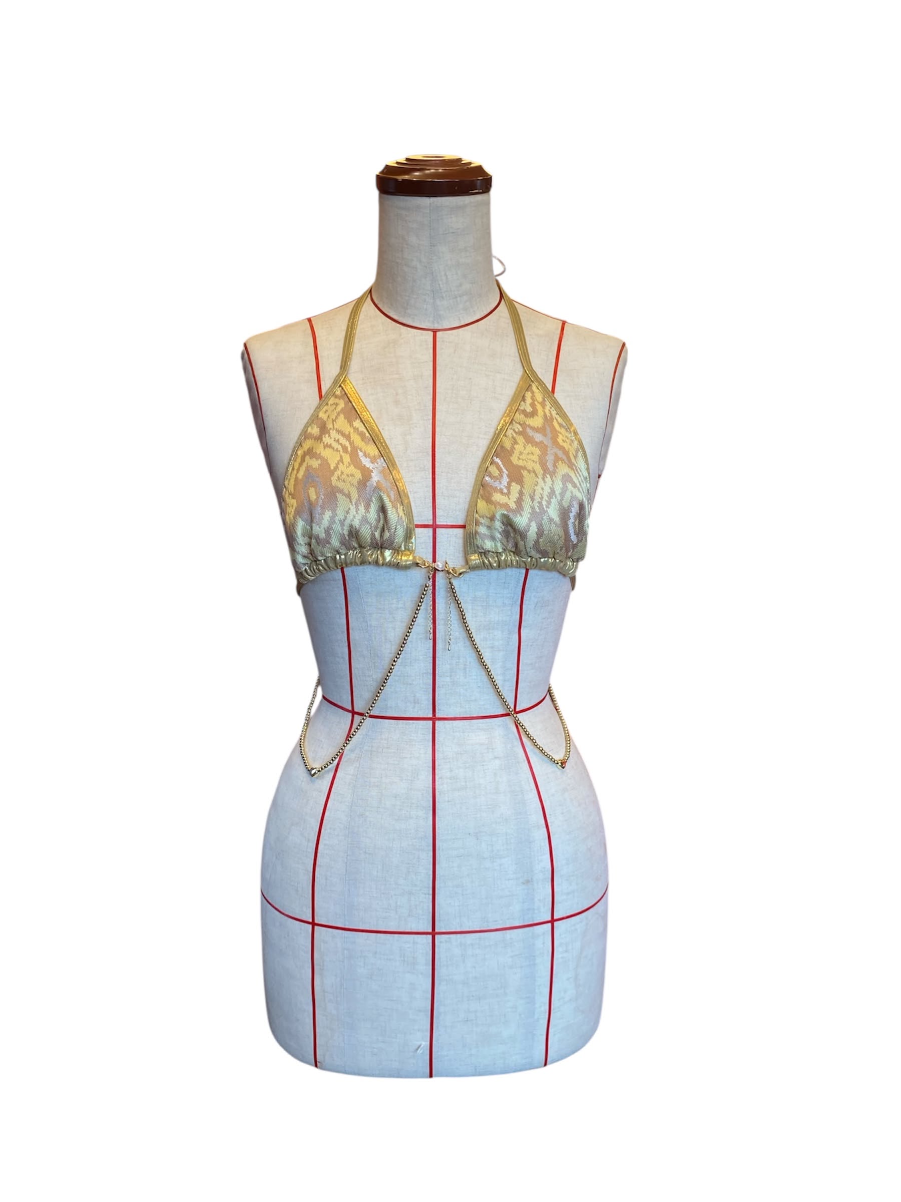 bustier_🟠 Yoon myat su lin_29b43ceb
