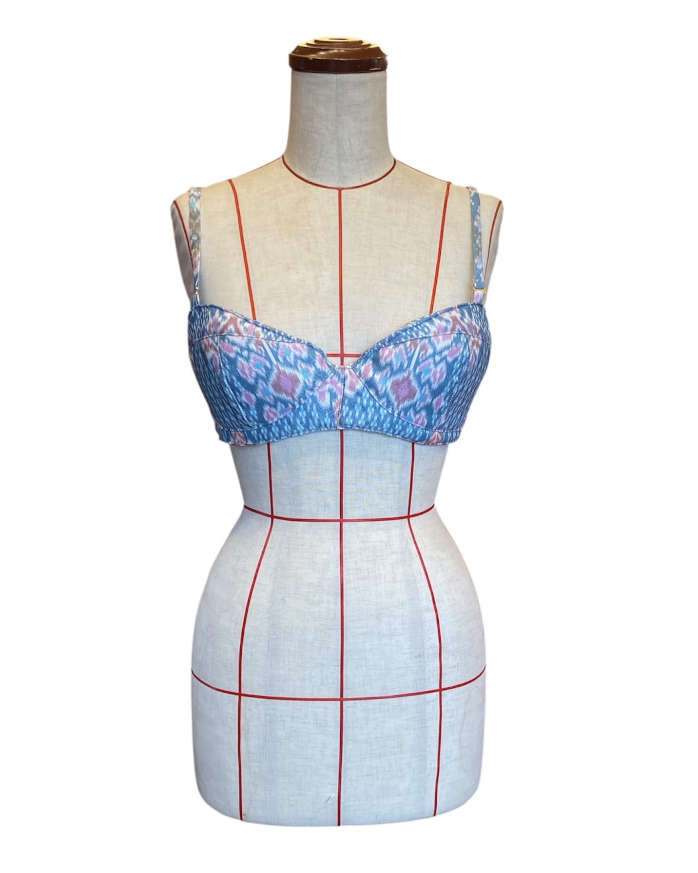 bustier_🟠 Yoon myat su lin_ca37ab87