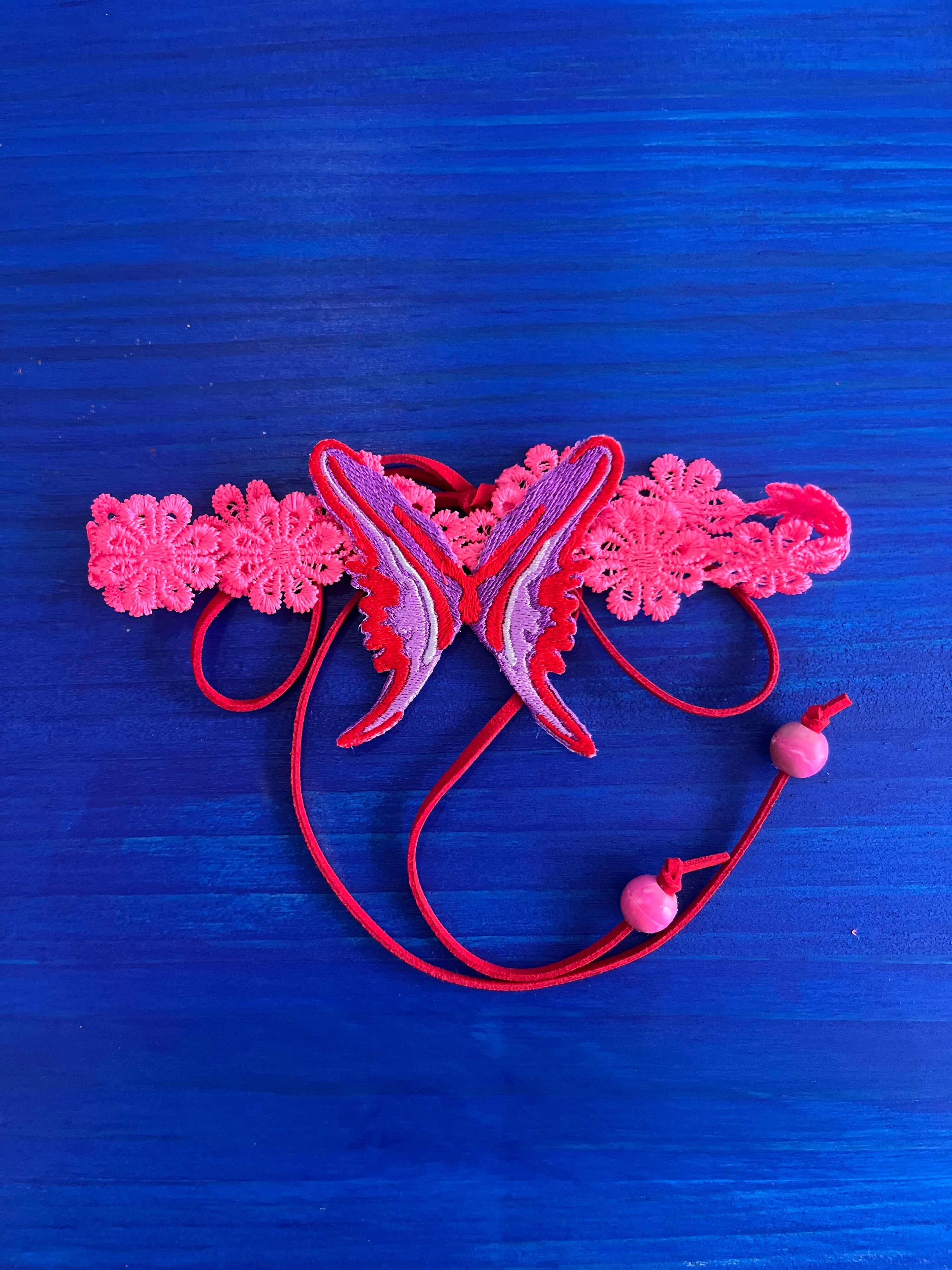 Pink flower choker