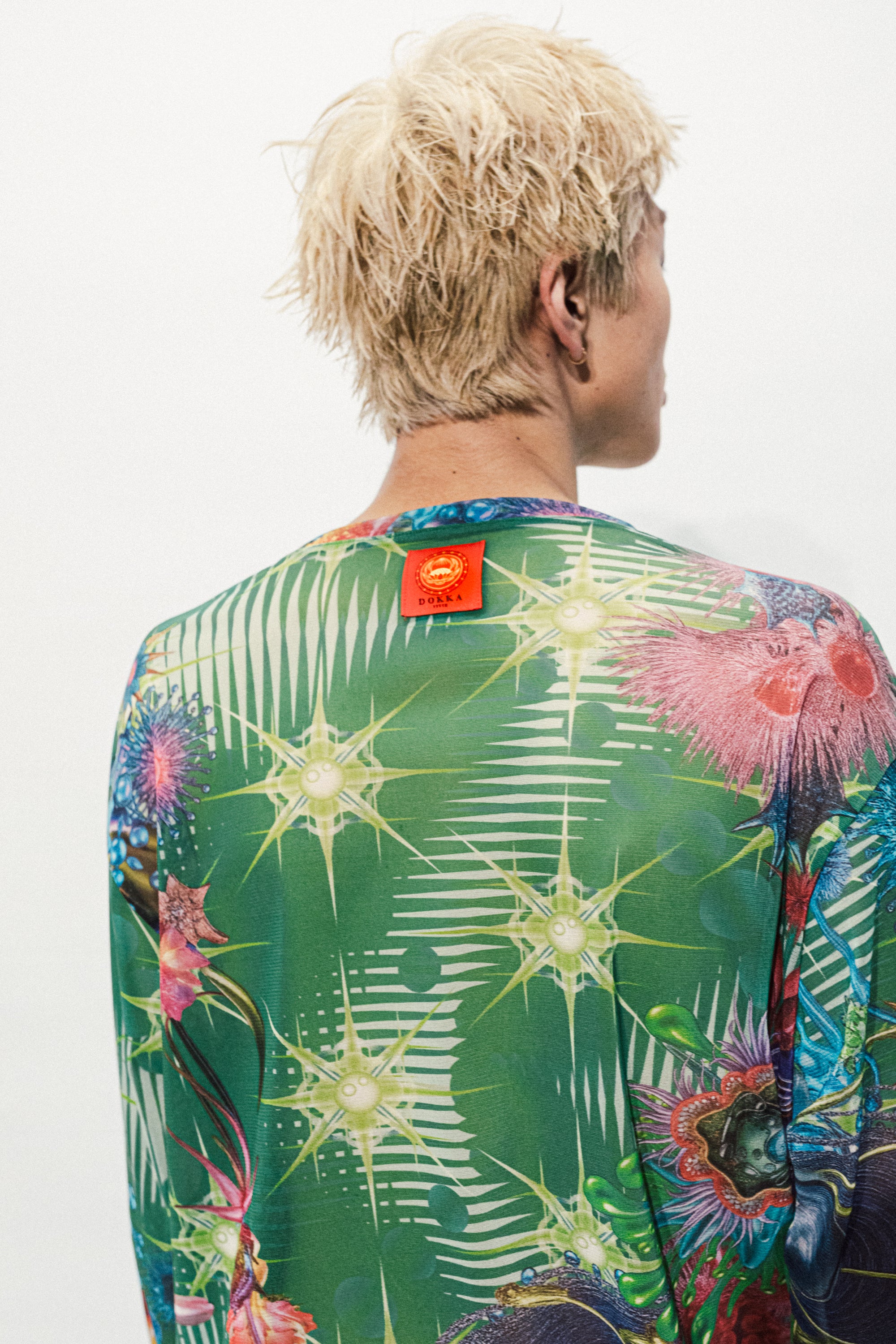 GALACTIC GARDEN Tops