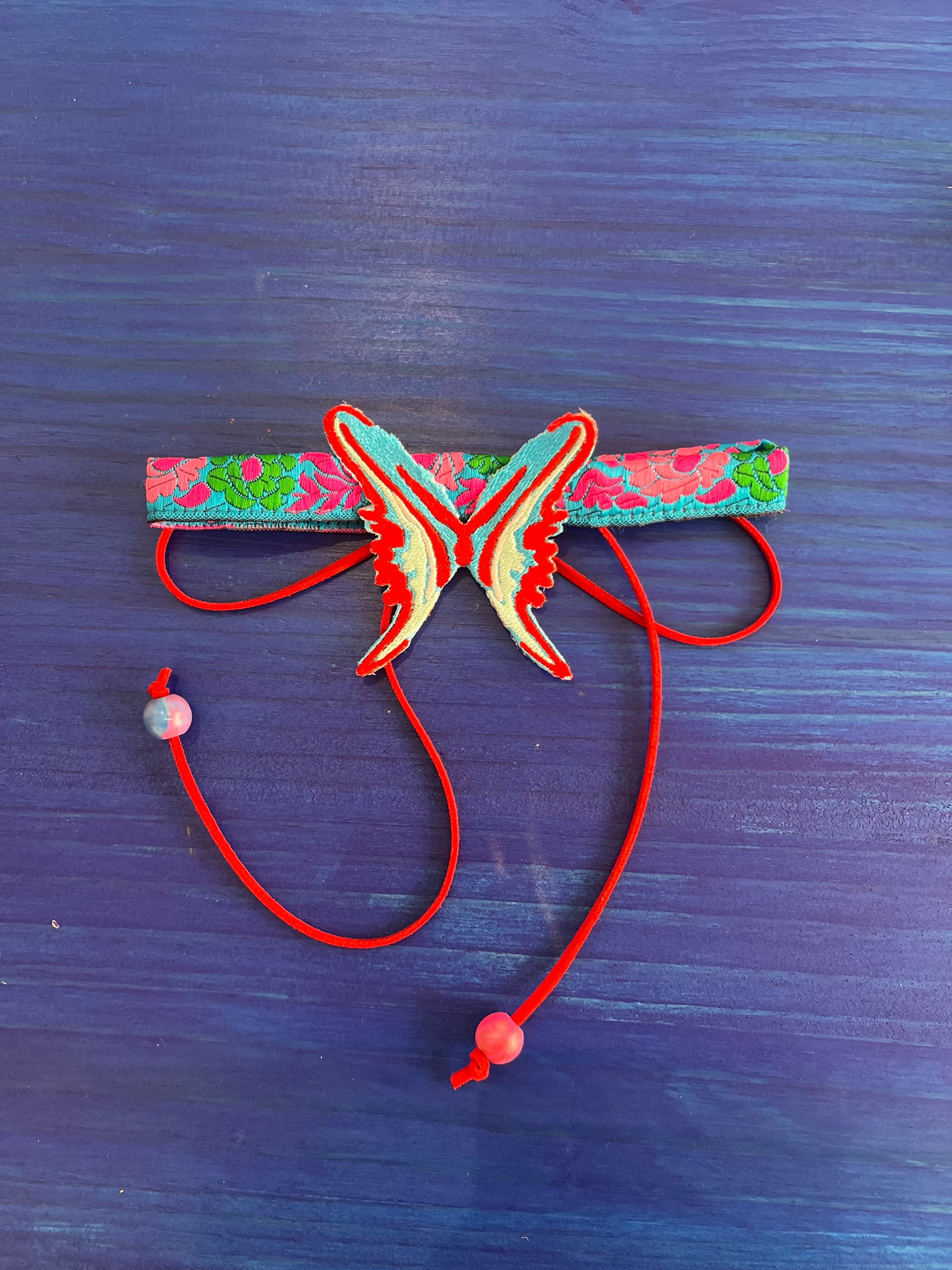Blue ribbon choker